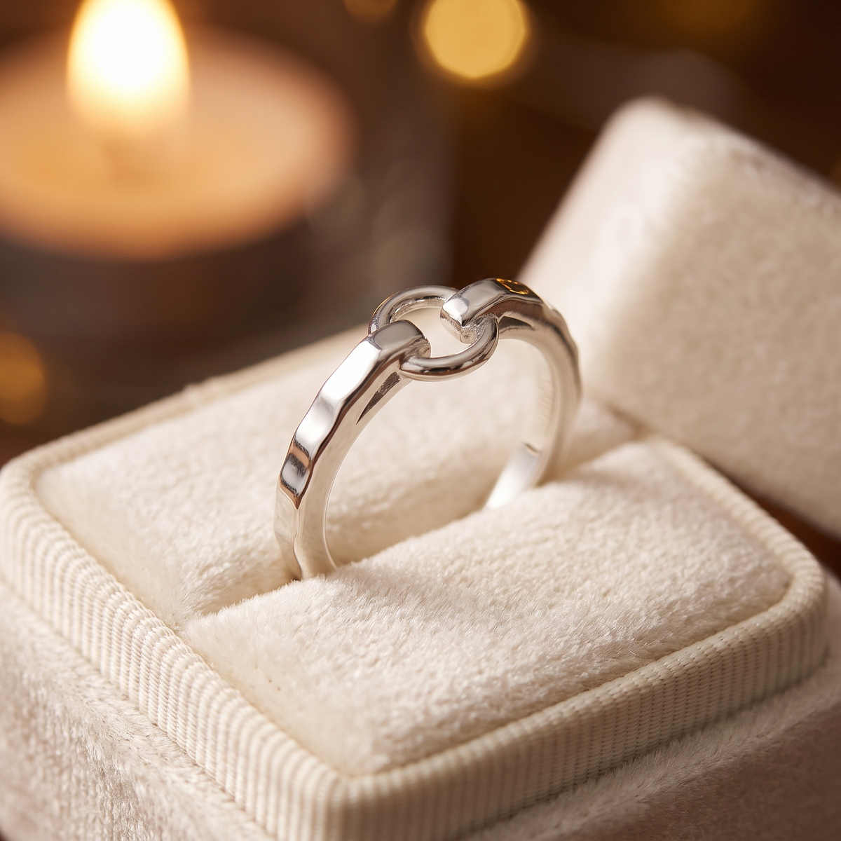 Sterling Silver 1.8mm Hammered Circle Link Stacking Ring for Women life3