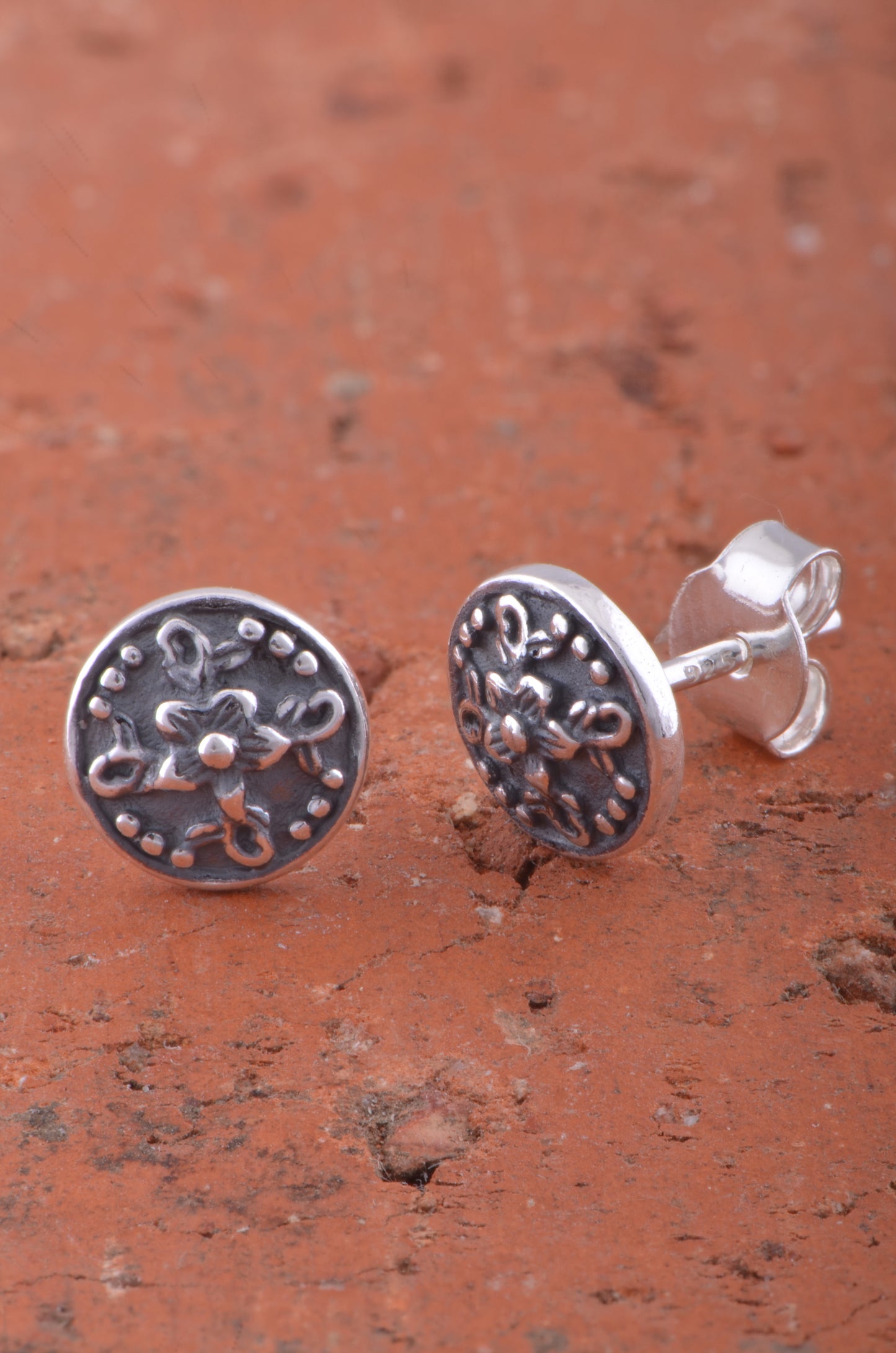 Sterling Silver Boho filigree Flower Stud Earrings