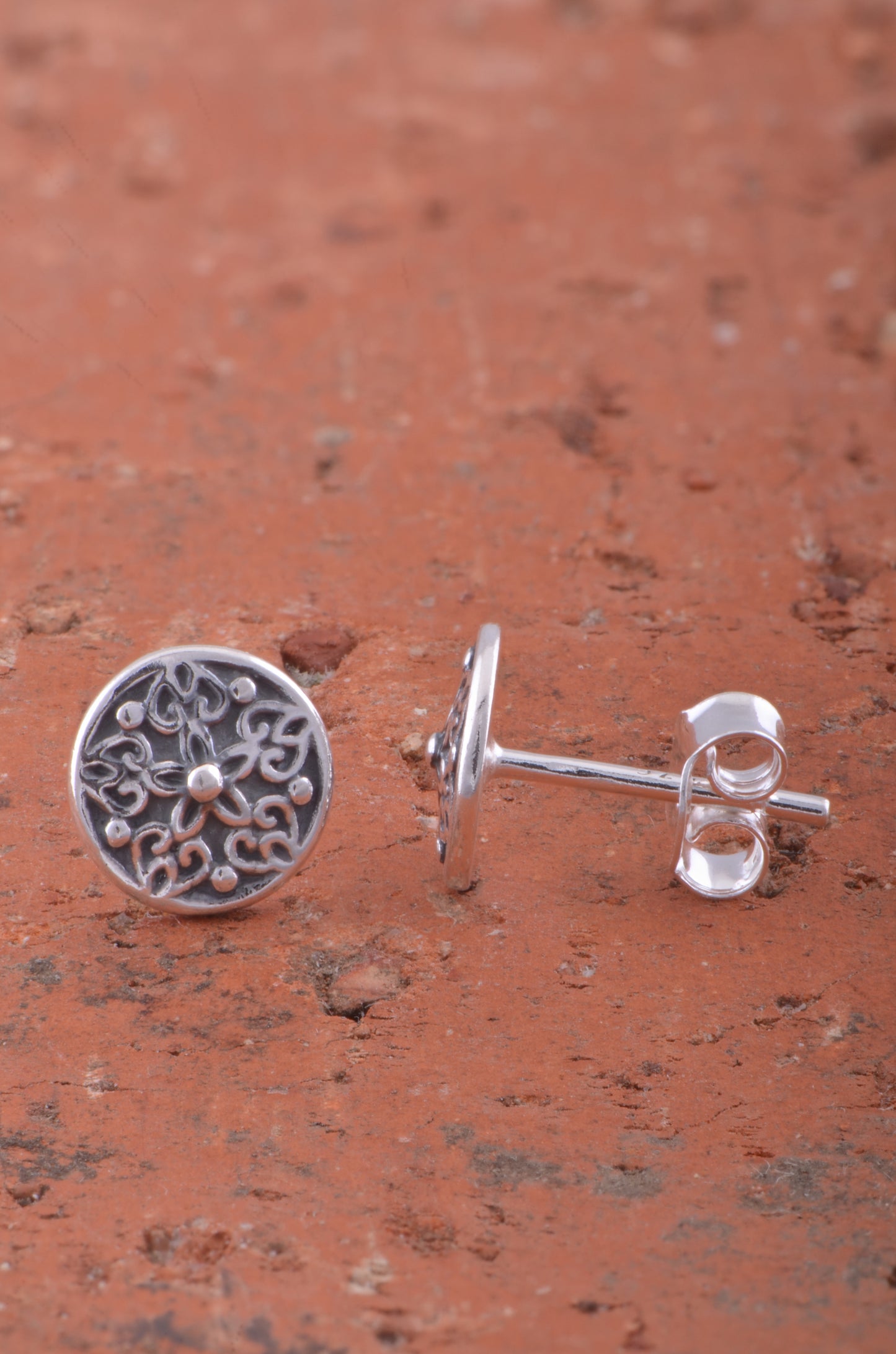 Sterling Silver Womens dainty Bali Filigree Flower Hearts Stud Earrings
