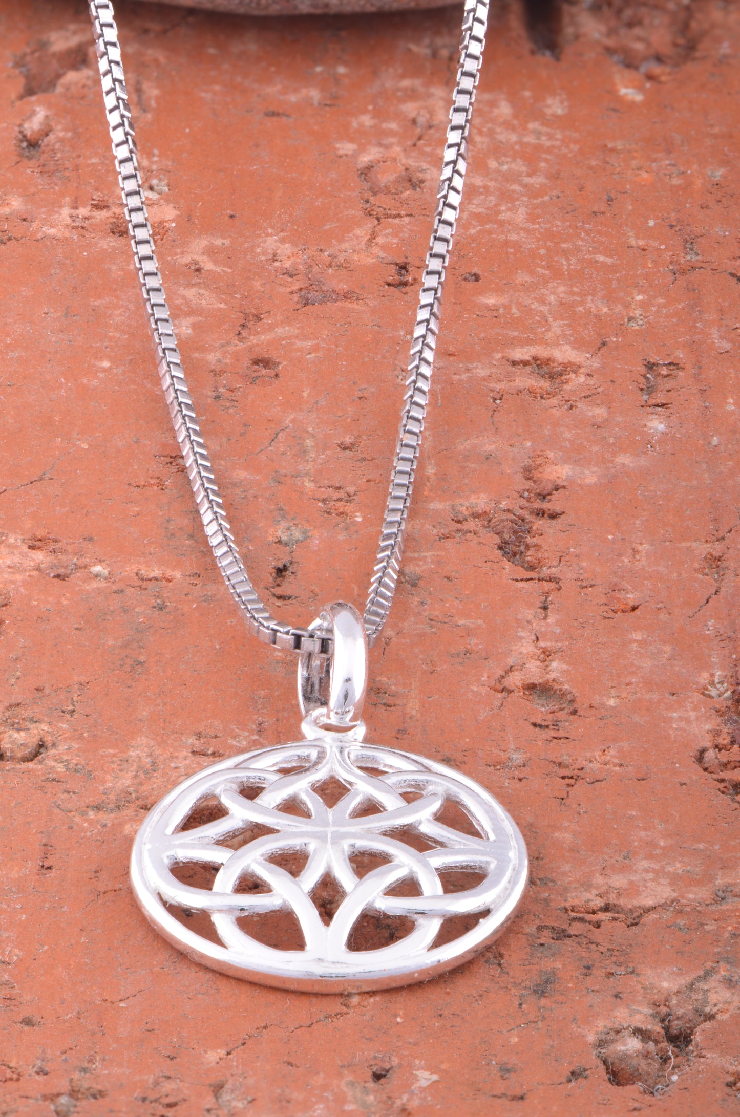 Sterling Silver Ladies Irish Celtic Four Knot Charm Necklace, 13mm