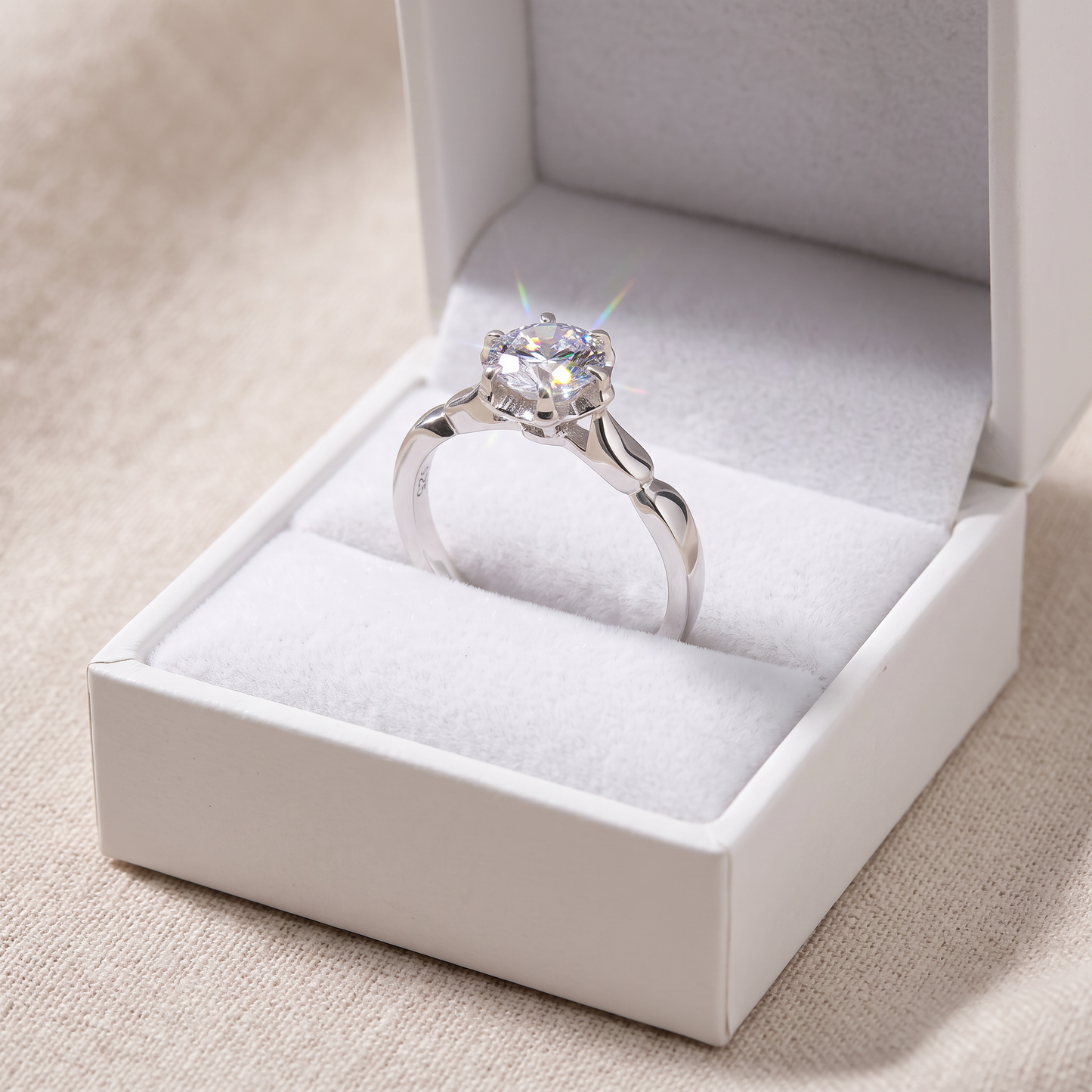 Sterling Silver 6.5mm Clear CZ Vintage Crown Setting Ring in a white gift box, 6.5mm clear cz vintage crown setting gift for her