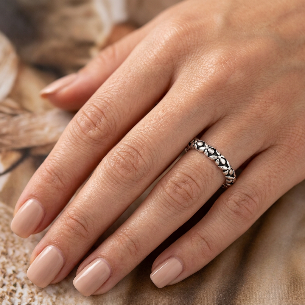 Sterling Silver 3.2mm Oxidized Flower Chain Eternity Stacking Ring for Women model