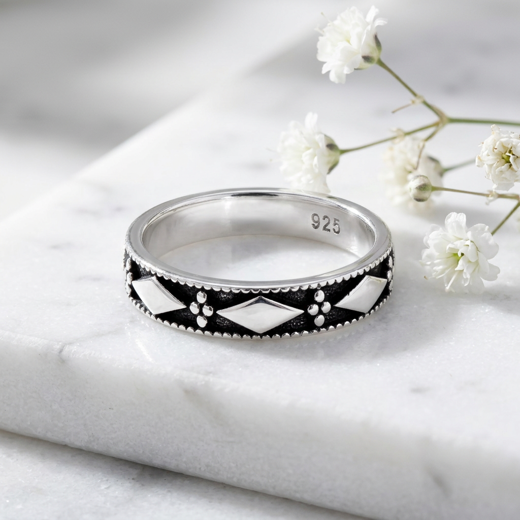 Sterling Silver 4.5mm Oxidized Rhombus and Bead Cluster Band Ring for Women life1