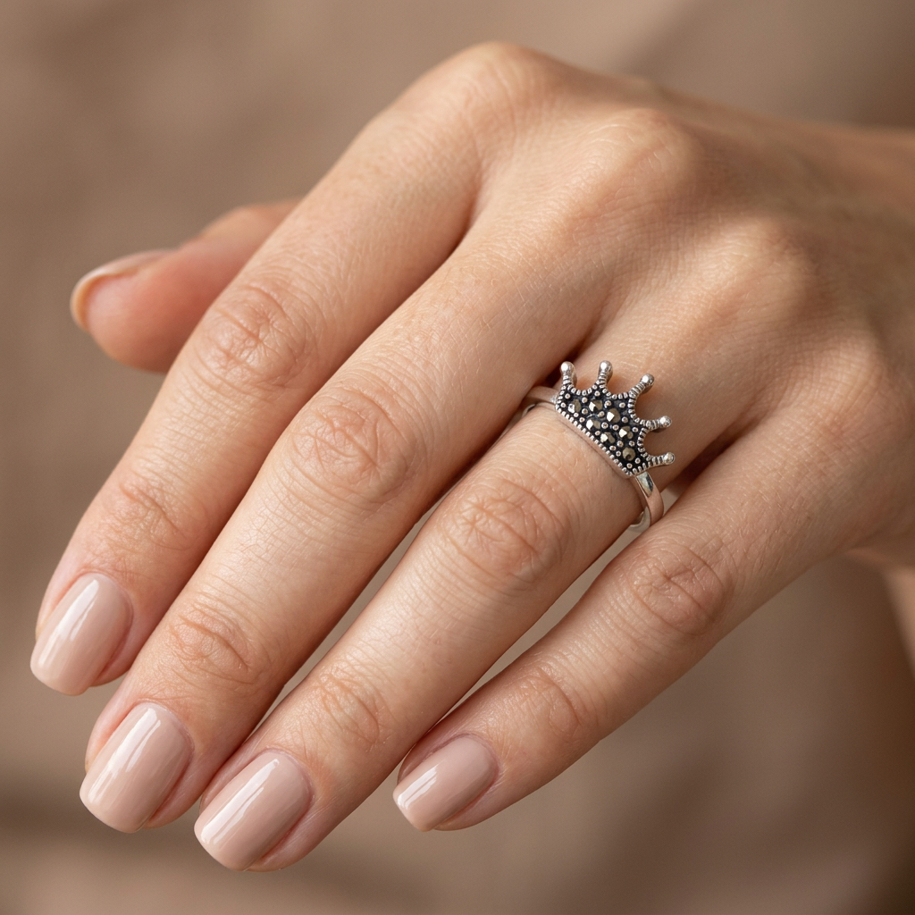 Sterling Silver Marcasite Mini Crown Tiara Stacking Ring for Women model
