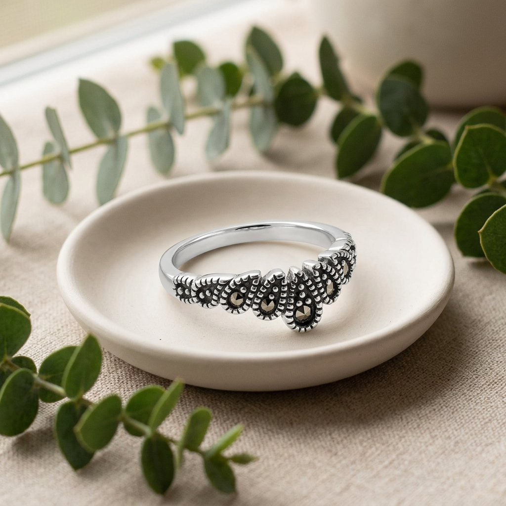 Sterling Silver Marcasite Teardrop Crown Chevron Stacking Ring for Women life2