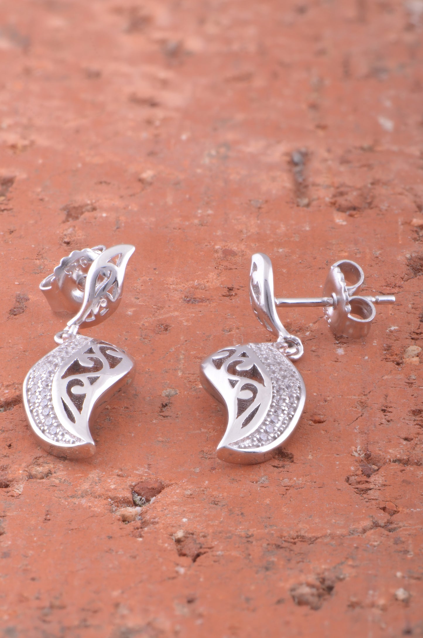 White Gold Over Sterling Silver Womens Cz Intricate Leaf Dangle Earrings - 7mm