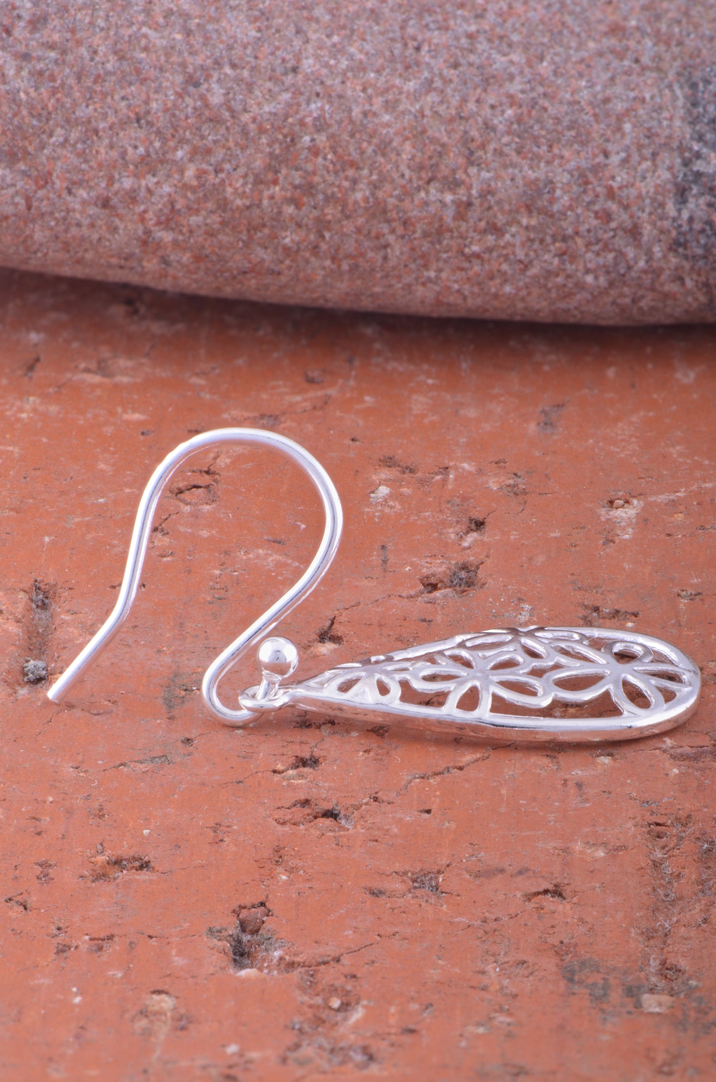 Sterling Silver Girls Medium Hipster Daisy Flower Dangle Earrings