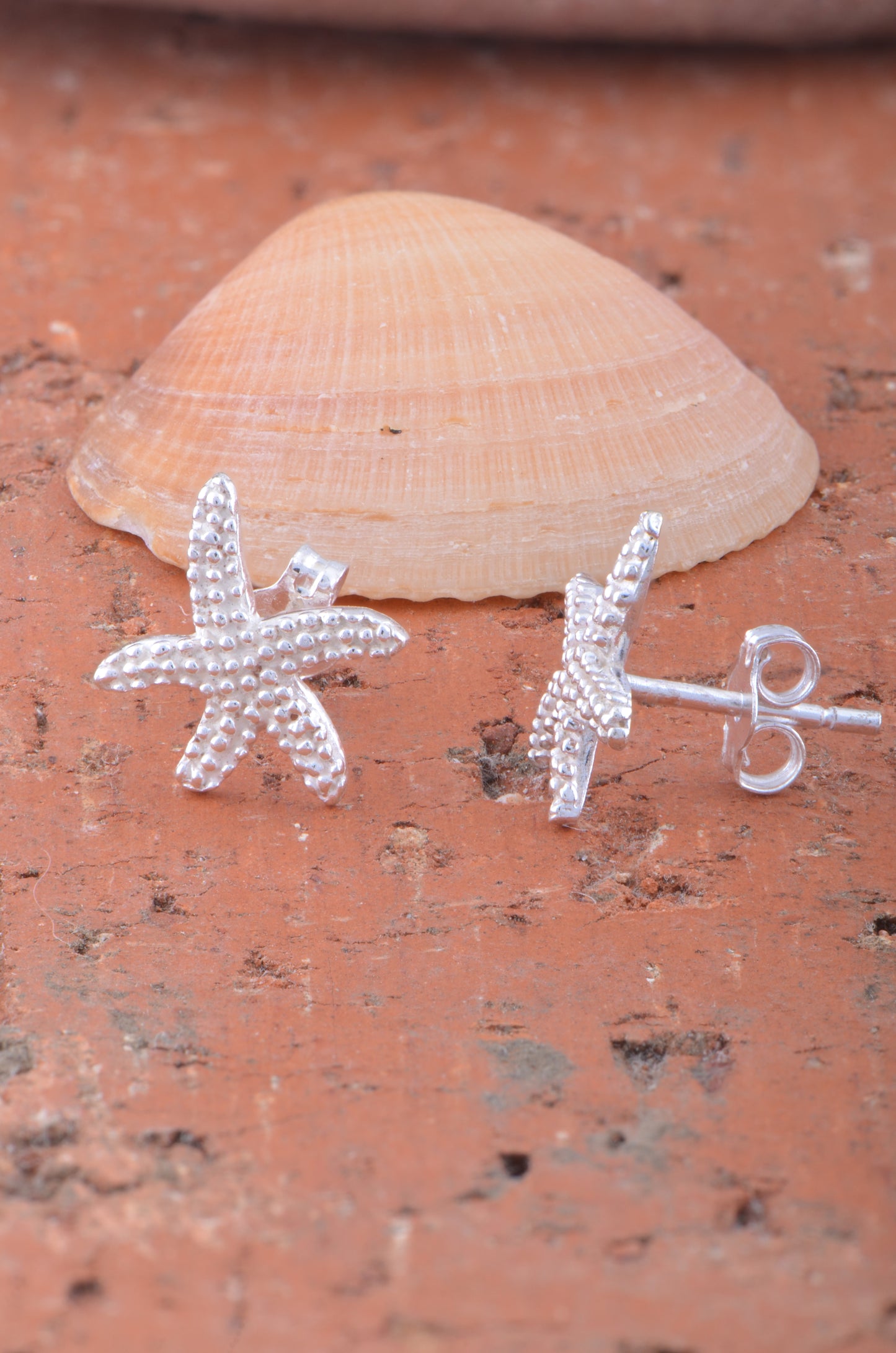 Sterling Silver Womens Elegant Tropical Starfish Stud Earrings