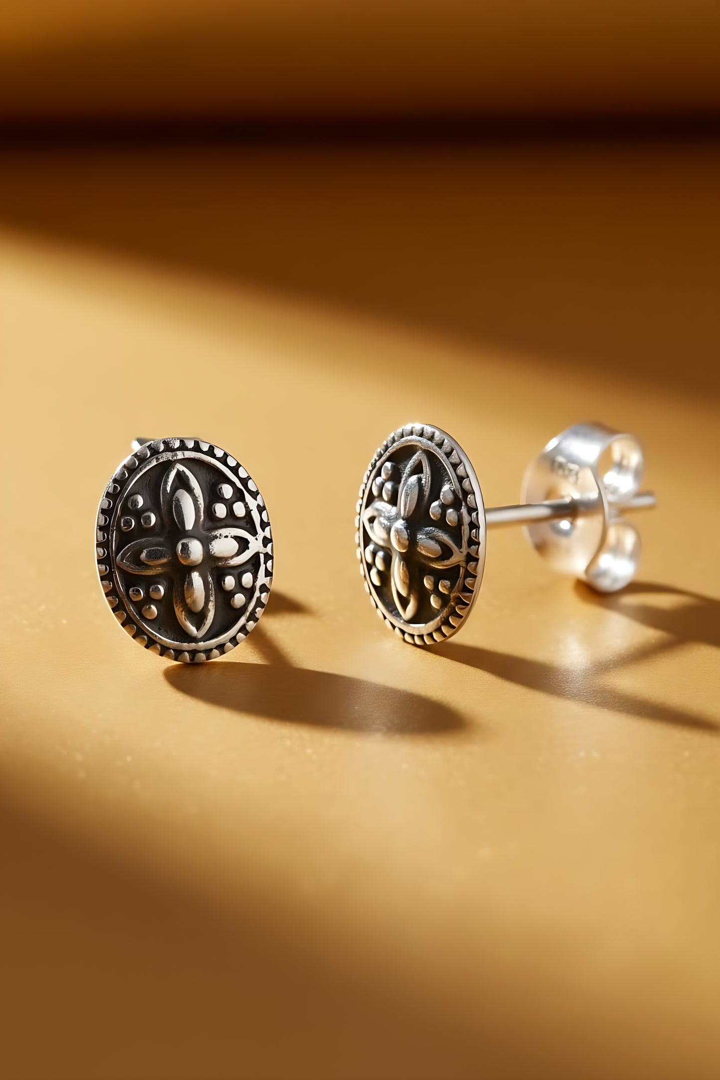 Sterling Silver Round BoHo Filigree Stud Earrings