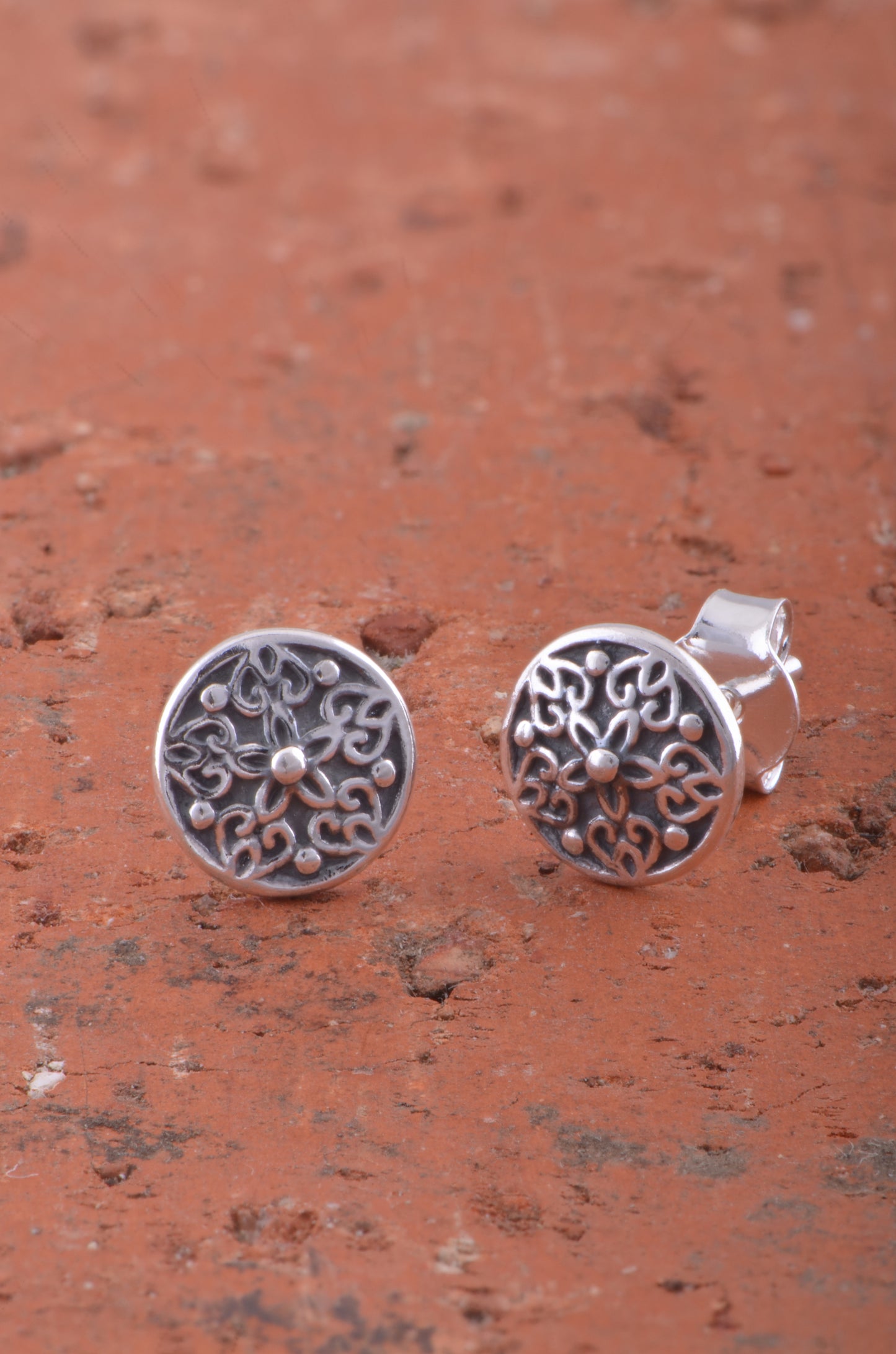 Sterling Silver Womens dainty Bali Filigree Flower Hearts Stud Earrings