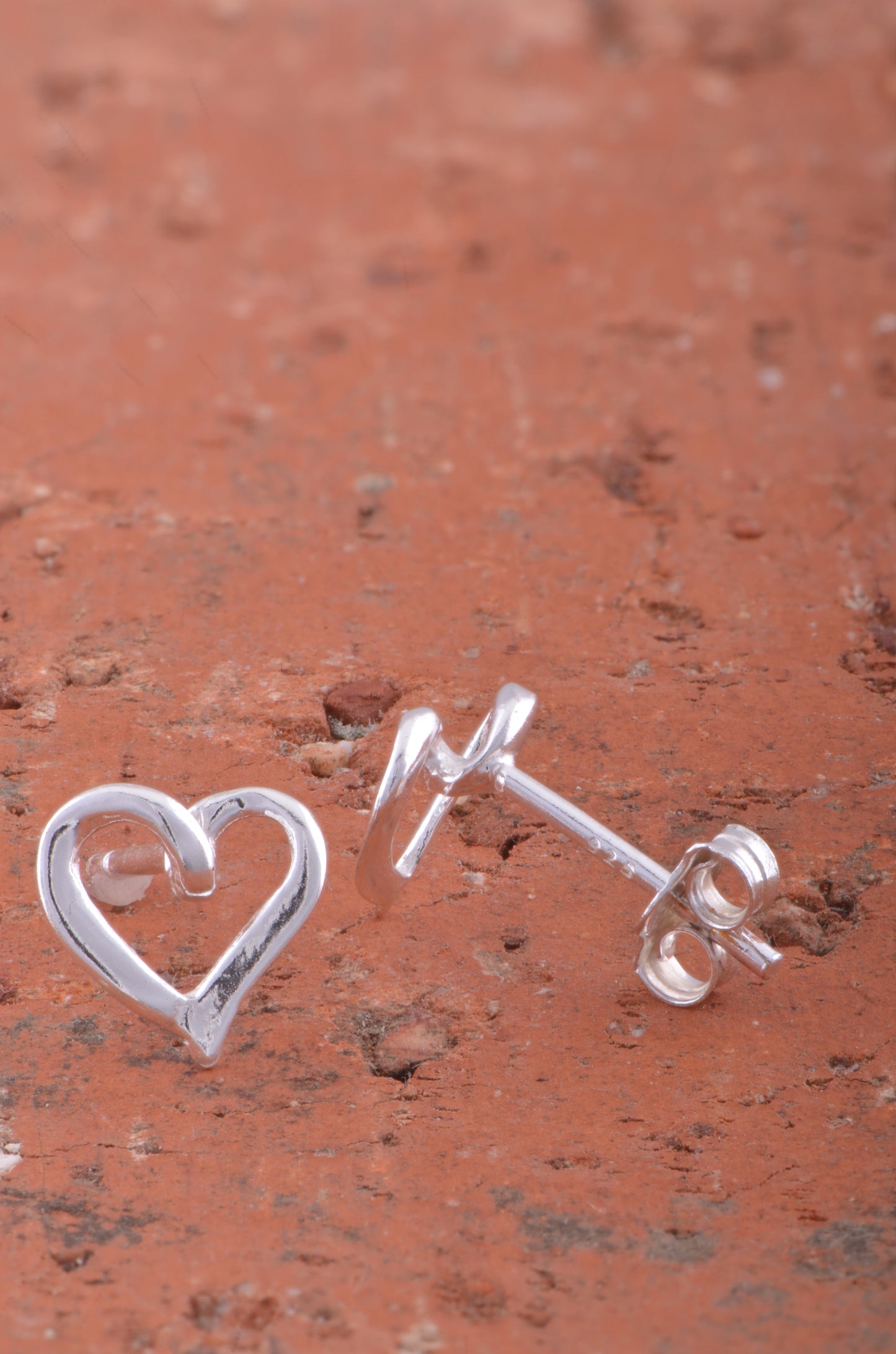 Sterling Silver Ladies Dainty Hollow Heart Stud Earrings 8mm