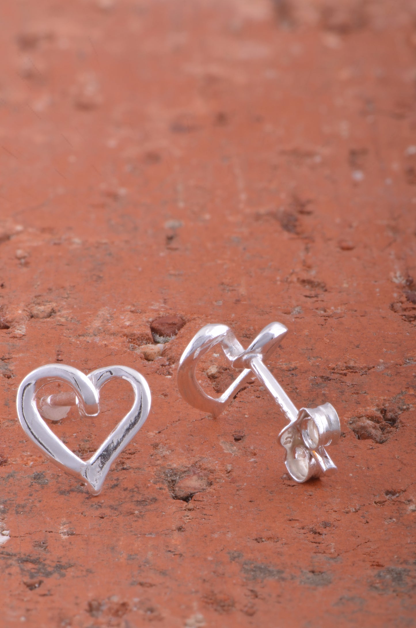 Sterling Silver Ladies Dainty Hollow Heart Stud Earrings 8mm
