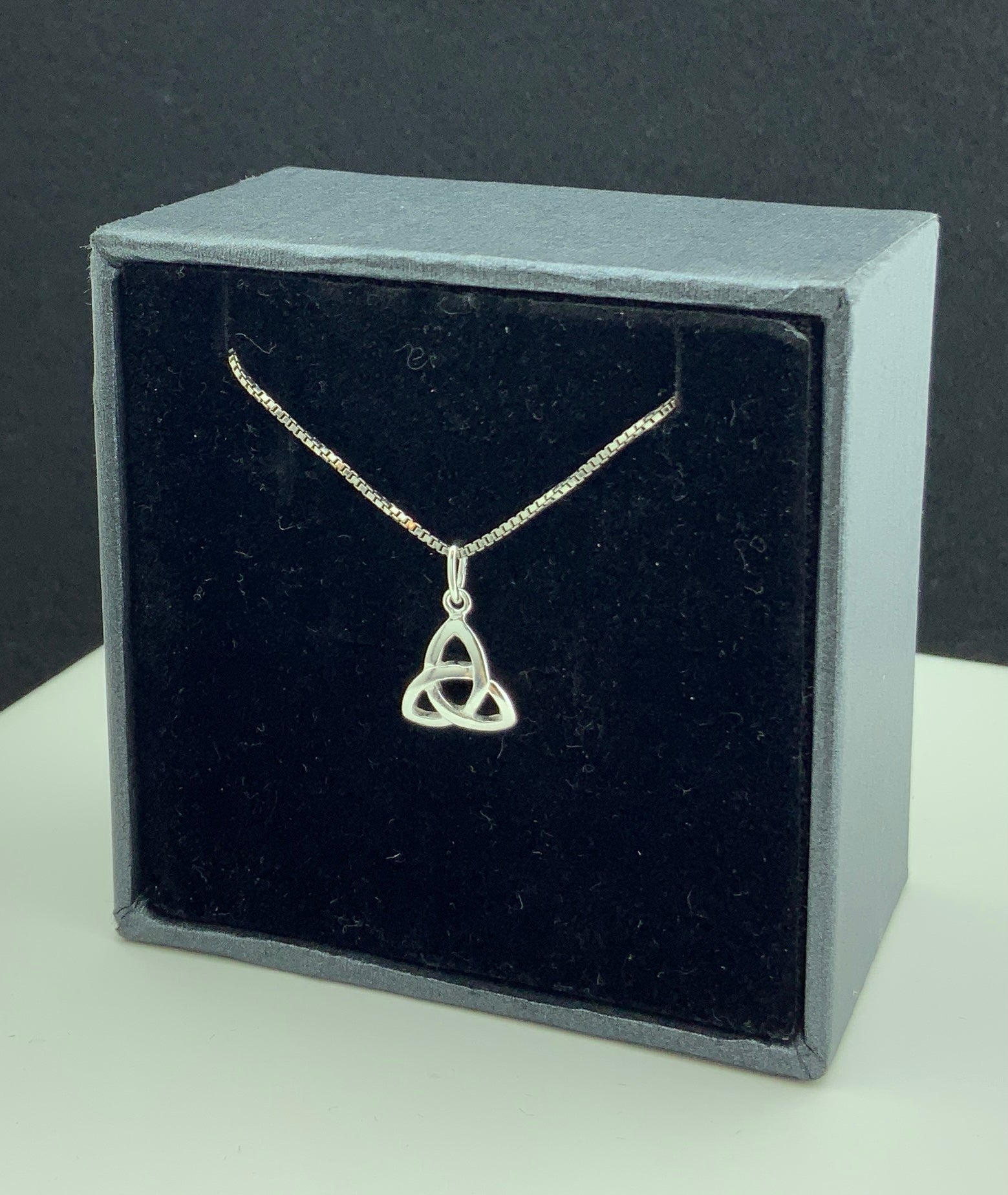 Sterling Silver Girls Irish Celtic Triquetra Knot Pendant Necklace