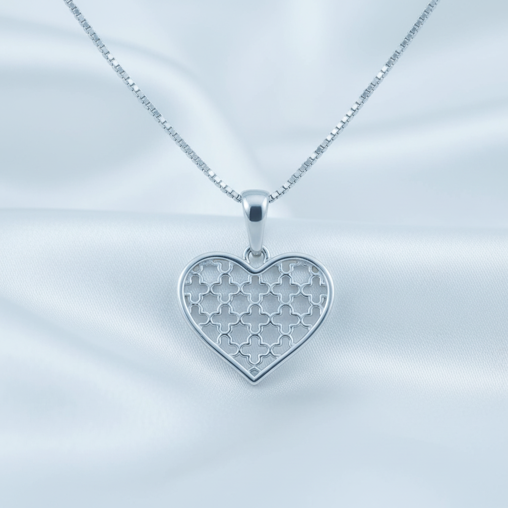 Sterling Silver Clover Pattern Heart Necklace for Women Girls Silver Love Heart