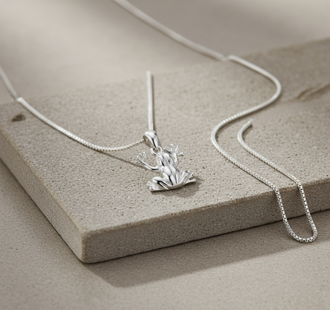 Sterling Silver Women's Tree Frog Necklace Silver Girls Frog Charm Necklace