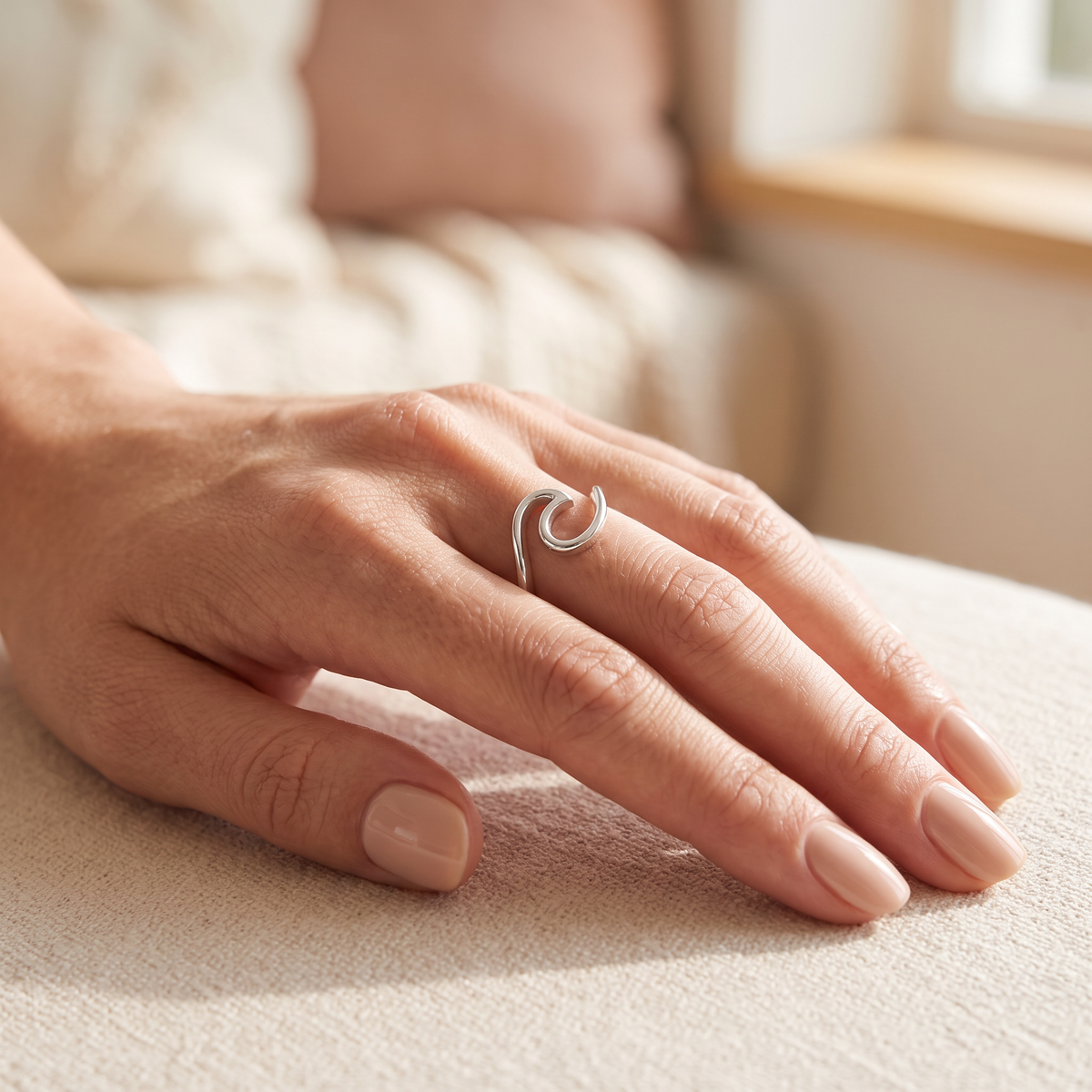 Sterling Silver Ocean Wave Curl Ring for Women model