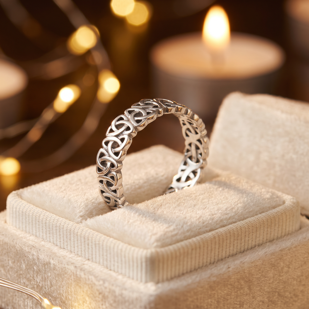 Sterling Silver 4.3mm Trinity Knot Celtic Eternity Band Ring, Unisex life3
